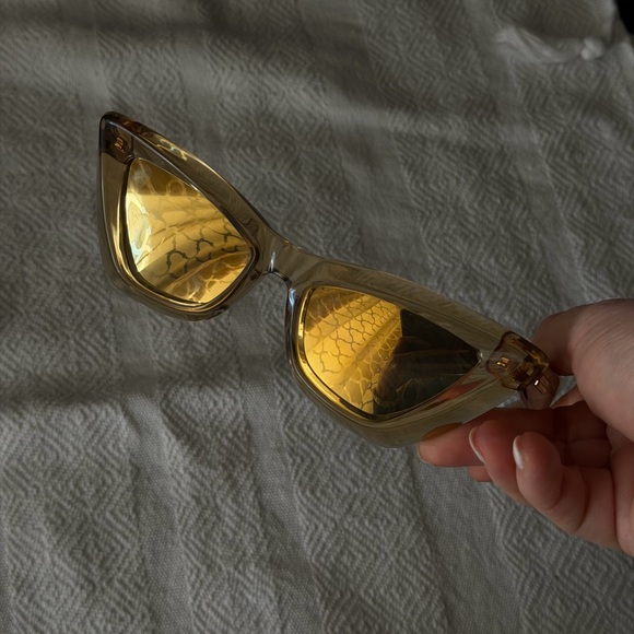 Bottega Veneta BV1101S Cat-Eye Sunglasses – Amber Lens, Mint Condition